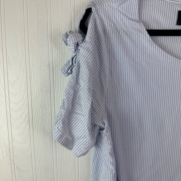 Banana Republic Stripe Cold Shoulder Top size XL - Picture 2 of 5